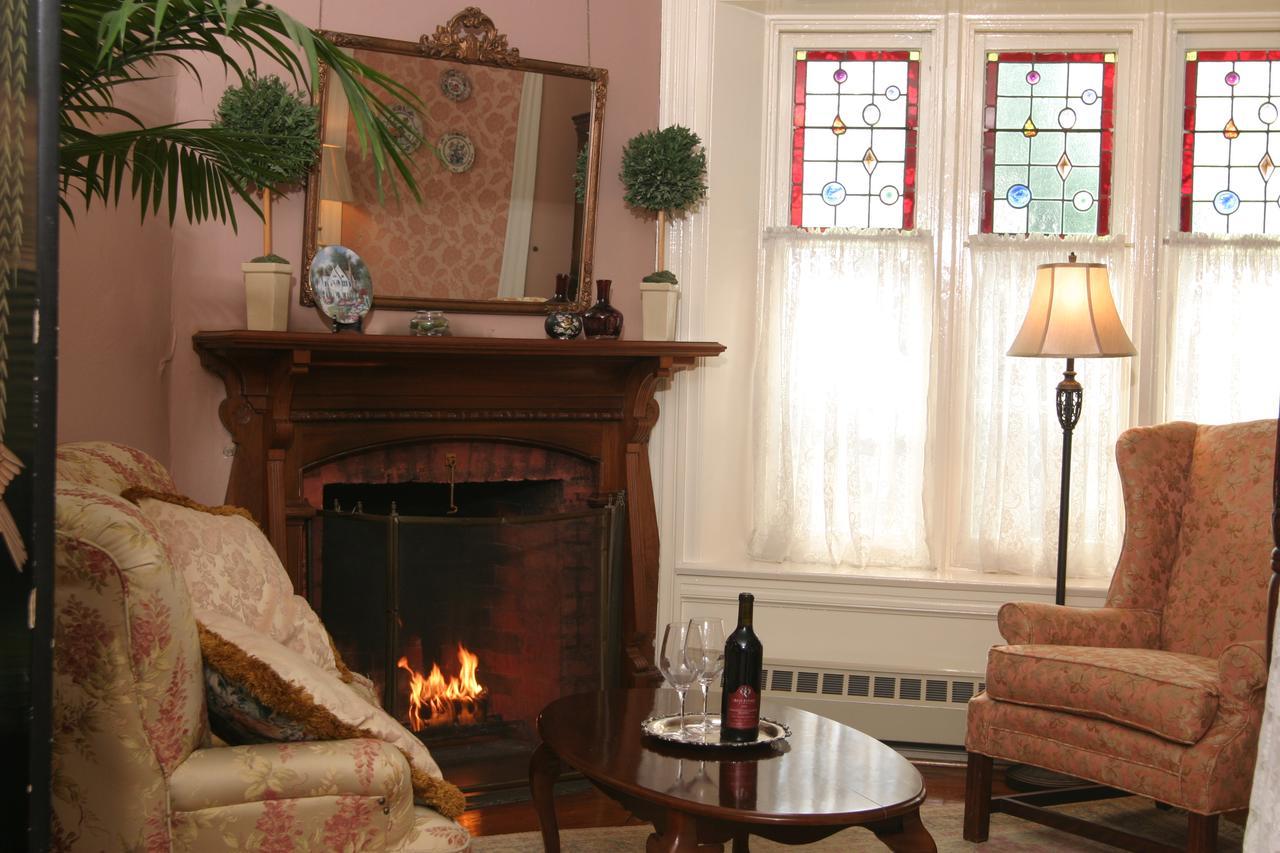 Bed and Breakfast Grand Victorian Niagara-Fälle Exterior foto